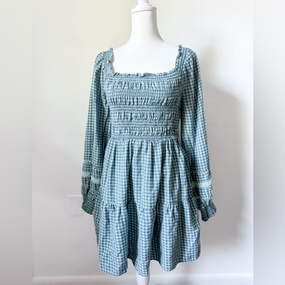 American Eagle Plaid Smocked Dress - Picture 2 of 8